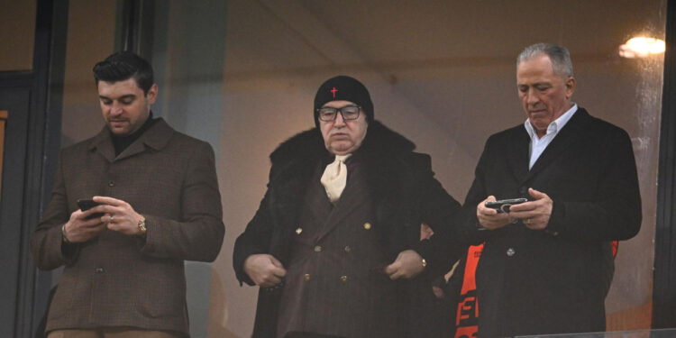 Sportske novosti – Kultni klub ‘u rasulu’ uoči Dinama, predsjednik zavapio: ‘Ne smijem više govoriti. Svijet će me se riješiti’