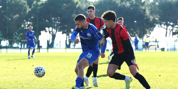 Sportske novosti – Mladi napadači osigurali Slavenu Belupu prvu pobjedu na Arena Cupu