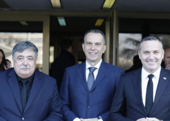 Sportske novosti – Tomislav Svetina izbačen iz HNS-a nakon tajnog susreta s Mamićem