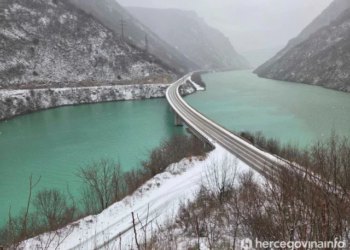 Stanje u HNŽ-u stabilno: Sanacija puteva u Mostaru, preporuka za prokuhavanje vode u Stocu