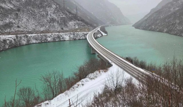 Stanje u HNŽ-u stabilno: Sanacija puteva u Mostaru, preporuka za prokuhavanje vode u Stocu