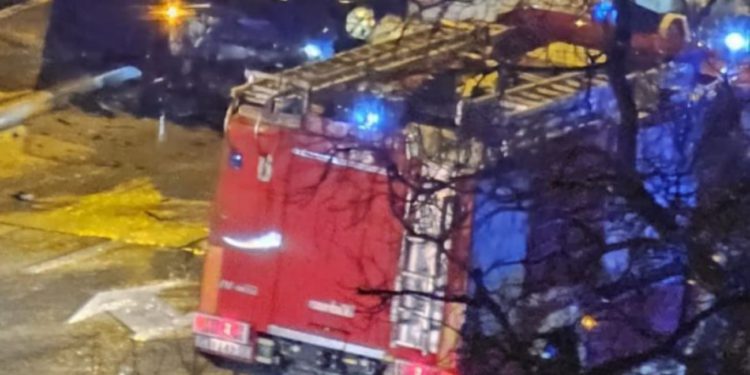 Sudari, ispomoć Hitnoj i uklanjanje stabla: Vatrogasci aktivni diljem županije