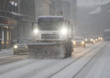 Suludi prizori na A1: ‘Staju na cesti, čiste stakla, obavljaju nuždu’