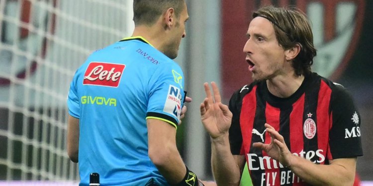 Talijani u čudu, Modrić među lošijima: ‘Njegovo Visočanstvo donosi previše loših odluka, i to je novost’