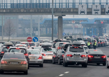 Tisuće Bosanaca ovog su vikenda pokušali prijeći u Hrvatsku, morao reagirati i MUP