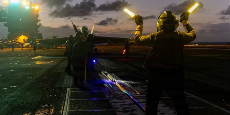 Trump je napao drugu državu bez odobrenja američkog Kongresa