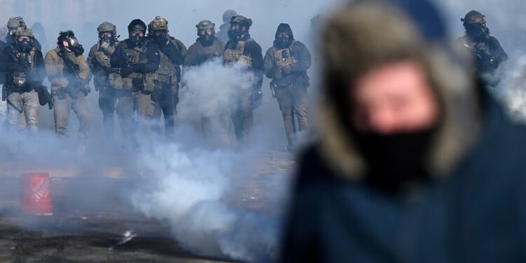 Trump je odgovorio na posljednju smrtonosnu ICE pucnjavu američkog građanina u Minneapolisu drekom protiv Tima Walza, Jacoba Freya i Ilhan Omar