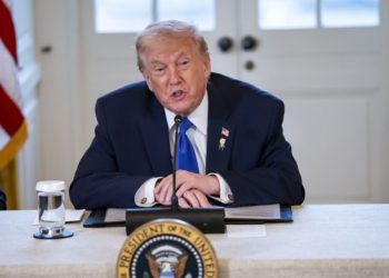 Trump proglasio ‘izvanredno stanje’ kako bi zaštitio venezuelanske naftne fondove u vlasništvu SAD-a – RT World News