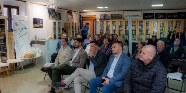 U Sutivanu predstavljen EU projekt „Vrata otoka“ vrijedan 1,8 milijuna eura