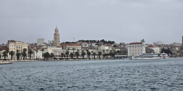 U subotu češća kiša i jače jugo