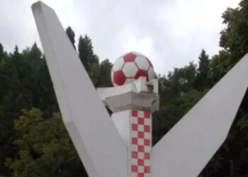 Velež osudio uklanjanje spomenika na stadionu Zrinjskog, Koalicija za Mostar podnijela kaznenu prijavu