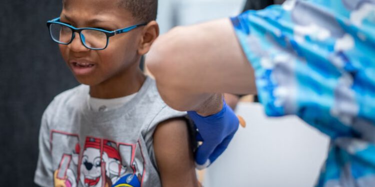 Više od 170 slučajeva ospica potvrđeno je u epidemijama u devet država