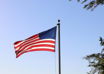 Visoki dužnosnik Bijele kuće: “Nitko neće ratovati protiv SAD-a zbog Grenlanda, ali otok treba biti dio SAD