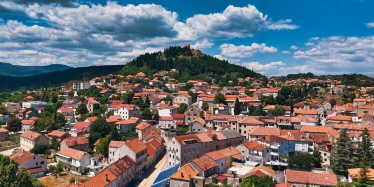 Vrlo važna vijest za vozače koji prolaze kroz centar Sinja, od danas se vozi obilazno zbog radova