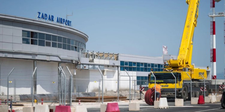 Zadarska zračna luka dobila zanimljiv dodatak u imenu i objavila veliki natječaj. Evo koja se sve radna mjesta traže