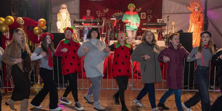 Započeo Paški zimski karneval – vrijeme za tradiciju, veselje i zabavu