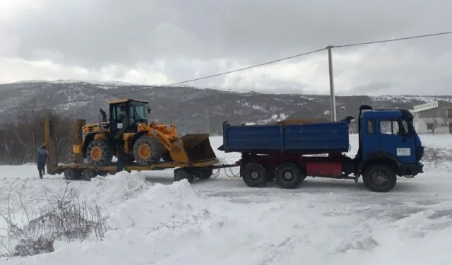 Zbog niskih temperatura i otežanih vremenskih uvjeta ministar Delić pozvao na strožu zaštitu radnika