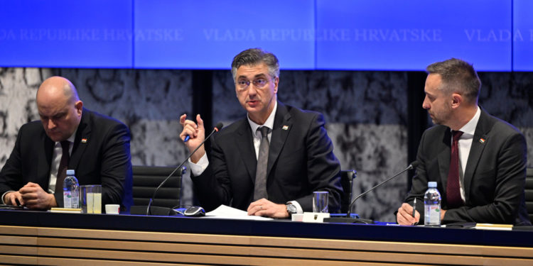 Plenkovićev miljenik neznatno diže primanja za dio Hrvata, pazite ove iznose