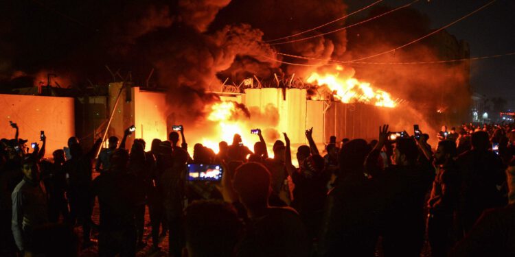 ‘Kao ratna zona’: Spaljeni gradovi i preko 2000 ubijenih u Iranu