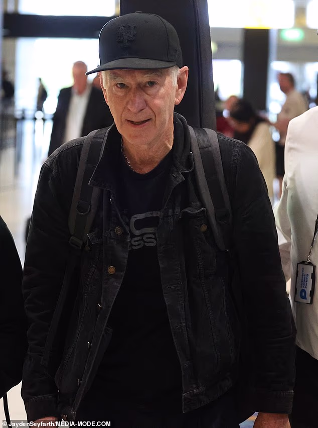 Situacija je eskalirala do te mjere da je McEnroe na kraju rekao tinejdžeru 'jebi se'