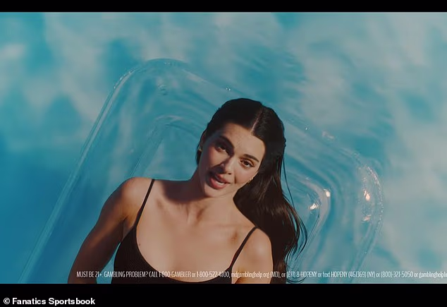 Jenner zaigrano napada internet u svom prvom oglasu za Super Bowl za Fanatics Sportsbook