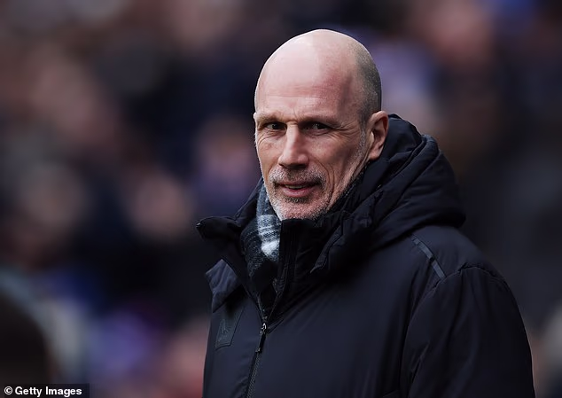 Bivši menadžer Rangersa Philippe Clement preživio je poraz, ali je ubrzo nakon toga napustio Ibrox