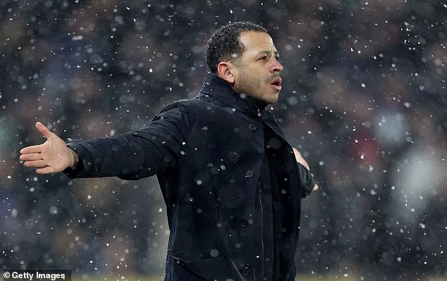 Liam Rosenior jedva je mogao vjerovati u ono što je vidio od svog napadača koji nije opalio