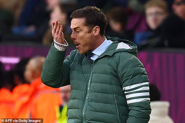 Scott Parker ispisao je neutješnu figuru na autliniji nakon što je gledao kako njegova momčad gubi