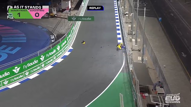 Izzy se zabila u zid pri prijavljenom udaru od 45G, a njezino je vozilo teško oštećeno