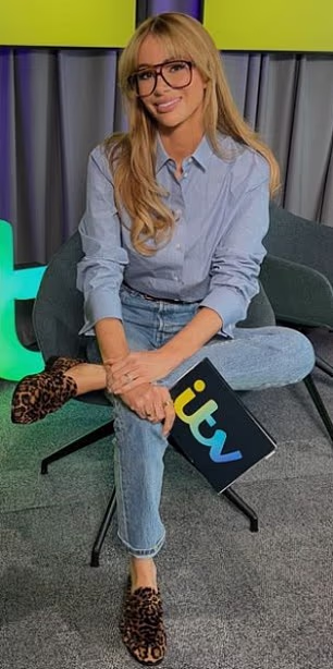 Olivia je zaradila velik dio svojih Prada mokasinki od 1105 funti kada ih je kupila prošle godine