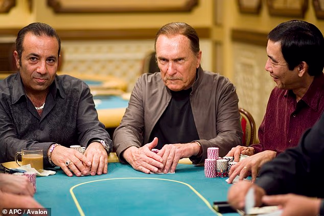 U Lucky You 2007. sa Samom Farhom i Chau Giangom