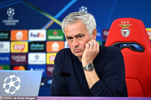 Jose Mourinho je sugerirao da je Vinicius potaknuo svoje igrače svojim plesnim slavljem nakon postizanja pogotka