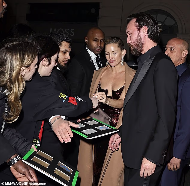 Kate Hudson, nominirana za najbolju glavnu glumicu, prisustvovala je after-partyju BAFTA-e u Mayfairu