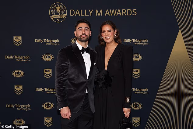 Novozelandski testni prvak (na slici sa suprugom Kaylom) smatra se jednim od najvećih igrača ikada