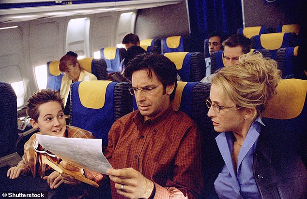 Jake Thomas, Robert Carradine i Hallie Todd u filmu Lizzie McGuire iz 2003.