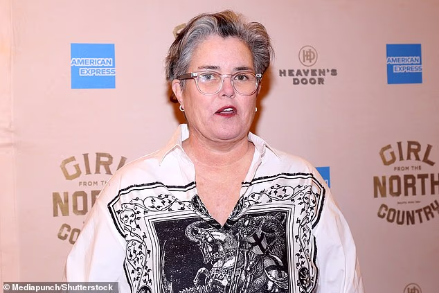 Rosie je majka petero posvojene djece: sin Parker, 29; Chelsea, 28; Blake, 26; Vivienne, 23 godine; i Clay, 13. Slikano u ožujku 2020. u New Yorku