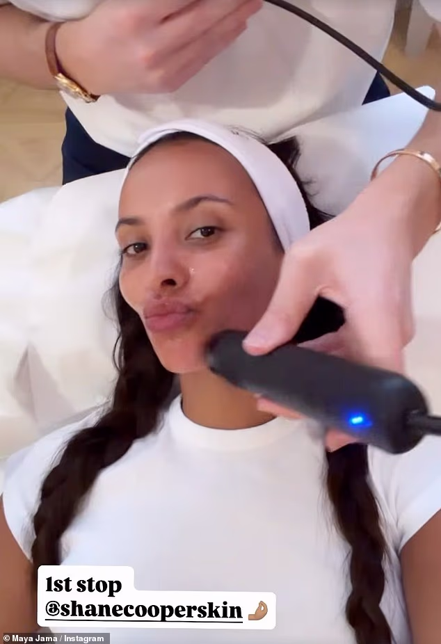 Maya je posjetila Shanea Coopera na njezi lica uoči dodjele nagrada BRIT u subotu