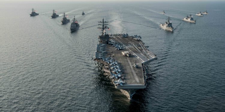 Američka mornarica bi mogla mijenjati princip grupiranja brodova u udarne skupine