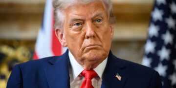 Američko-iranski nuklearni pregovori koji će se održati ovaj tjedan dok Trump kaže da ‘razmatra’ vojne udare