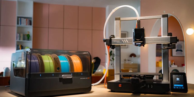Anycubic Kobra 3 3D printer s Ace Pro Multi-Filament modulom po prvi put pada ispod 200 USD