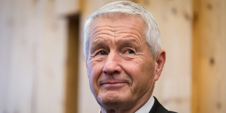 Bivši norveški premijer pod istragom zbog navodne Epsteinove ‘korupcije’ — RT World News