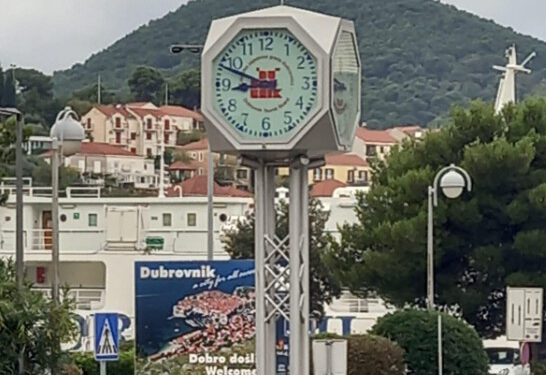 Bliži se ljetno računanje vremena, a ove godine pada nešto ranije