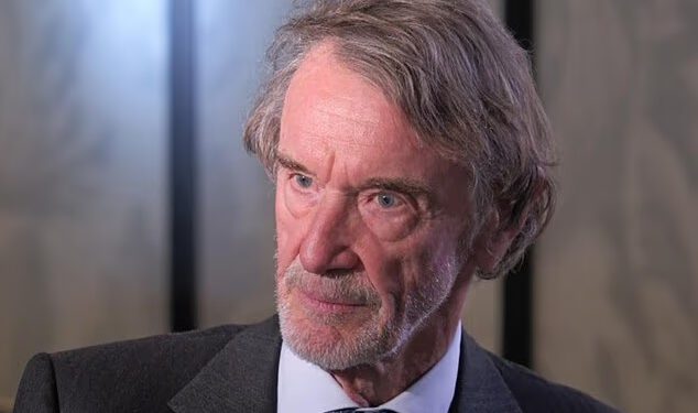 Britaniju su ‘kolonizirali’ imigranti koji ‘previše koštaju’, kaže suvlasnik Manchester Uniteda Sir Jim Ratcliffe
