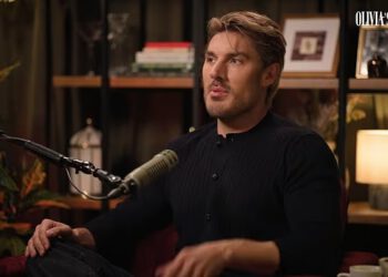 Chris Appleton kaže da se to što sam bio potajno homoseksualac osjećao kao ‘rak kojeg se nisam mogao riješiti’ dok se stilist prisjeća kako se molio da bude hetero ‘svake večeri’ prije nego što je izašao svojoj djeci doveo do očajničkog pokušaja samoubojstva