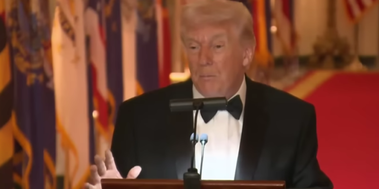 Cure novi detalji o muškarcu koji je provalio u Trumpovu rezidenciju: Bio je opsjednut određenim dosjeima