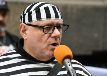 Dežulović u strahu za roditelje, Keleminec ne odustaje: ‘Ako nas zabrane, krećemo u štrajk glađu’