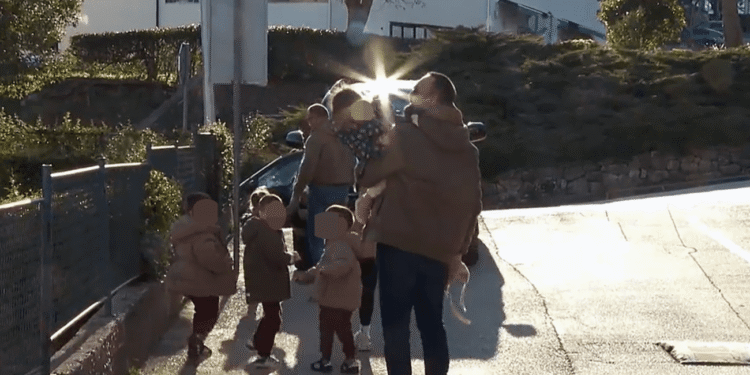 Drniš ponovno ‘živi’: Mladi se vraćaju, vrtići krcati, grad se budi iz sna