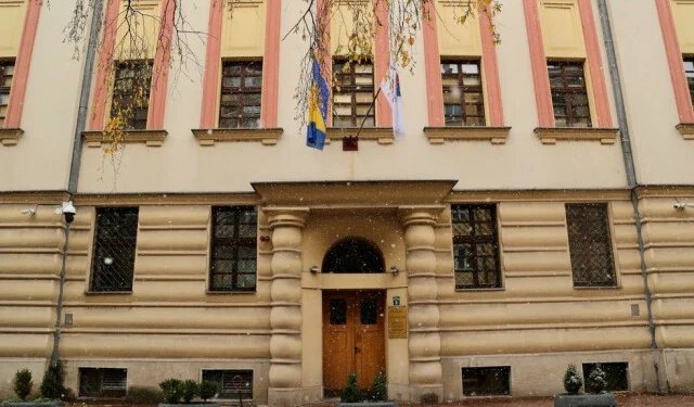 Dvojac prevario ženu za 179.000 KM, sad su optuženi za lažnu prodaju stanova