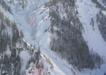 Dvoje skijaša poginulo je u lavini u sjevernoj Italiji