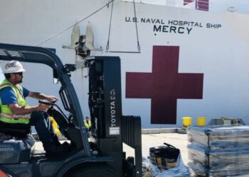 Trump je zapravo izmislio da šalje "sjajan" bolnički brod na Grenland: "Oba su zapravo na remontu"